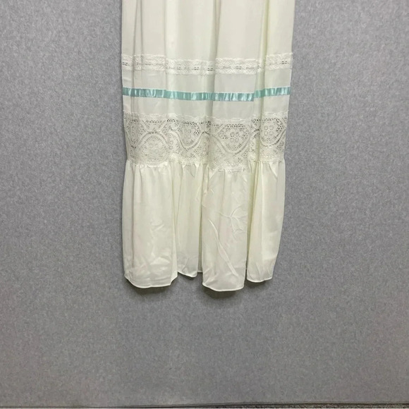 VTG Gossard Atremis Cottagecore Prairie Empire Waist Lace Tiered Slip Dress - Picture 5 of 7